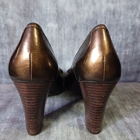 Franco Sarto Gable patent leather brown metallic heeled loafers. Size 8M - Picture 4 of 7
